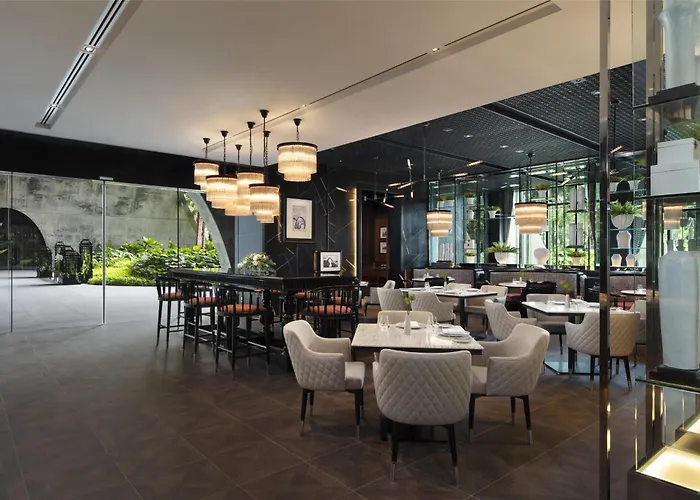 Hotel Sindhorn Kempinski 5*