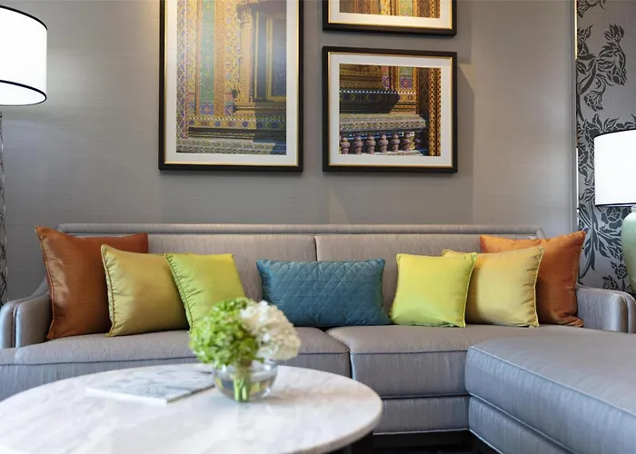 Hotel Sindhorn Kempinski 5*