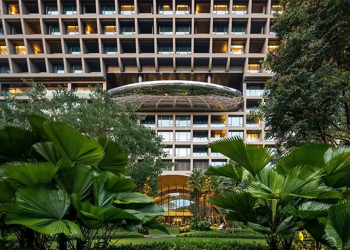 Hotel Sindhorn Kempinski 5*